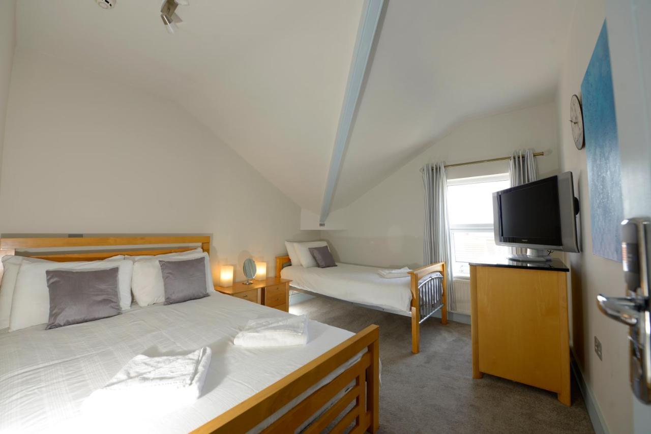 Southsea Rocks Hotel Portsmouth Bagian luar foto