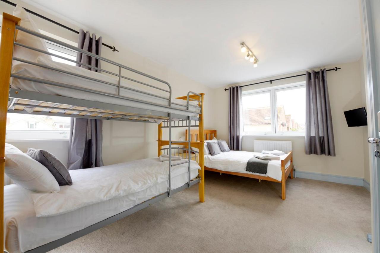 Southsea Rocks Hotel Portsmouth Bagian luar foto